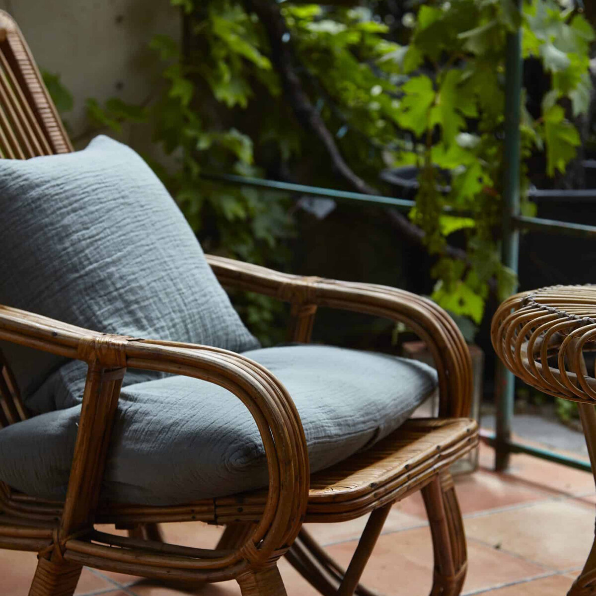 Punto - Housse de coussin en coton 45x45 cm, deep forest Punto - Housse de coussin en coton 45x45 cm, deep forest