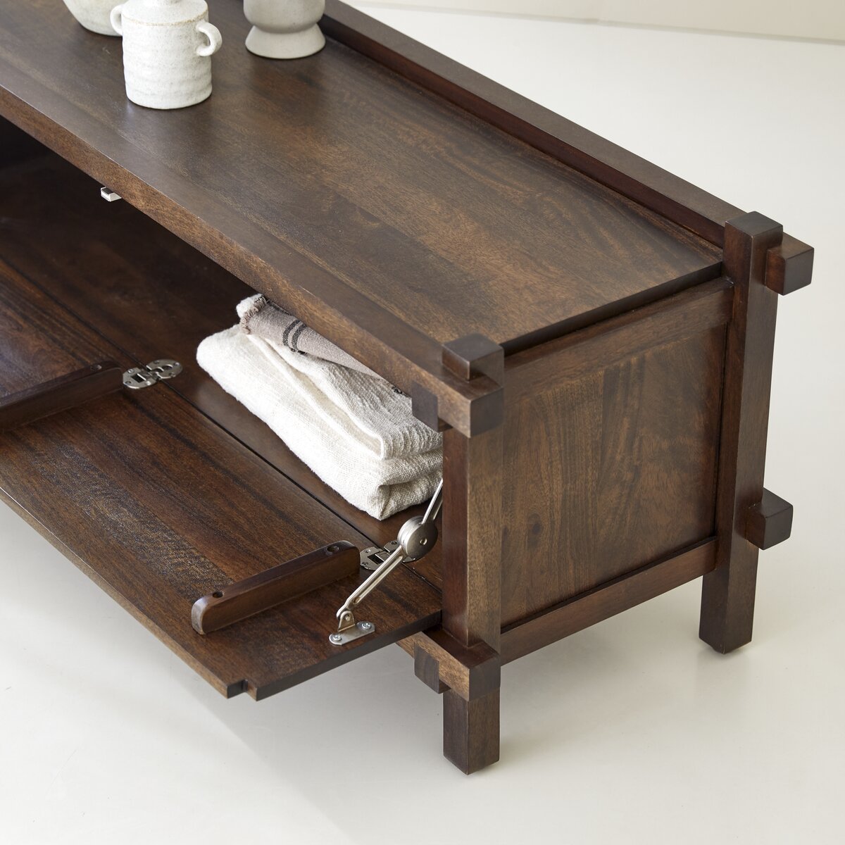 Arko - TV stand in solid mango wood 120 cm Arko - TV stand in solid mango wood 120 cm
