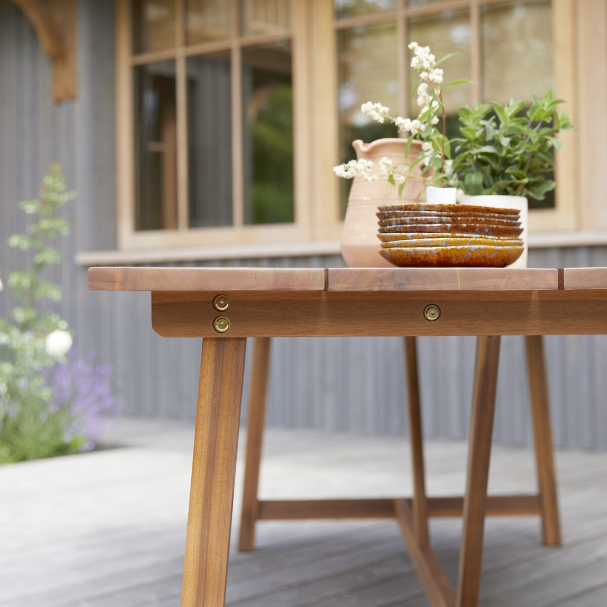 Meuble de cuisine extérieure avec rangement en acacia hui