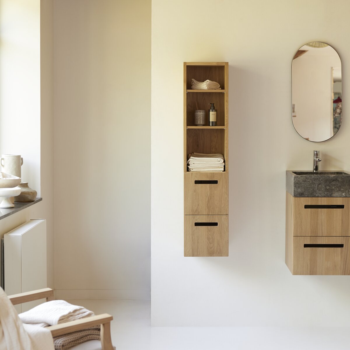 Line - Solid oak tall cabinet Line - Solid oak tall cabinet