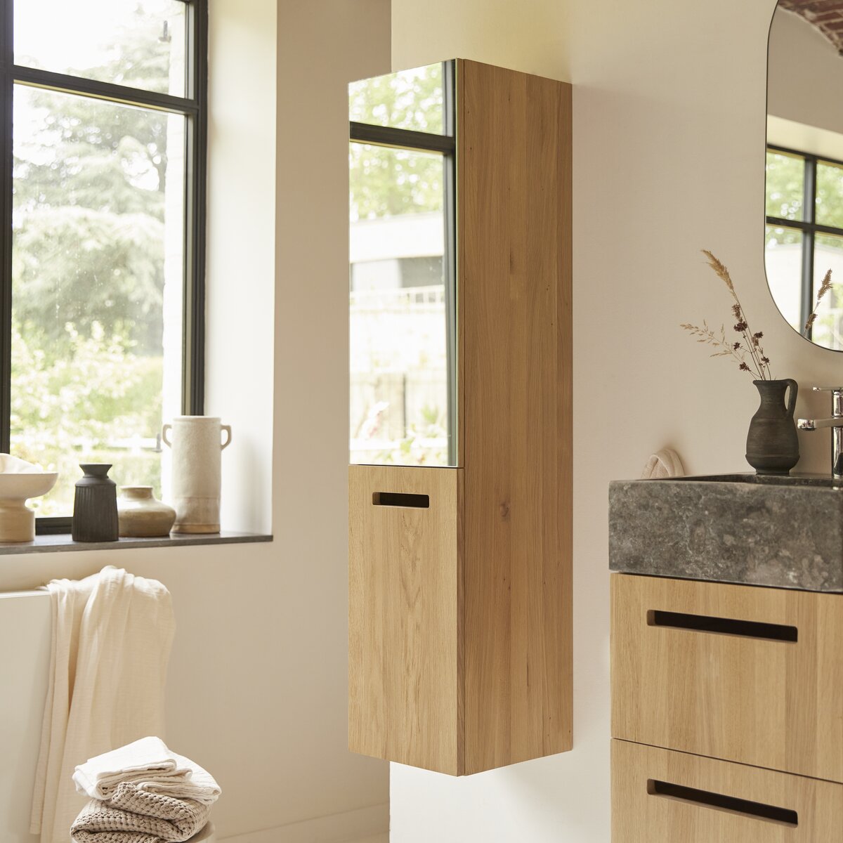Line - Solid oak tall cabinet with mirror Line - Solid oak tall cabinet with mirror