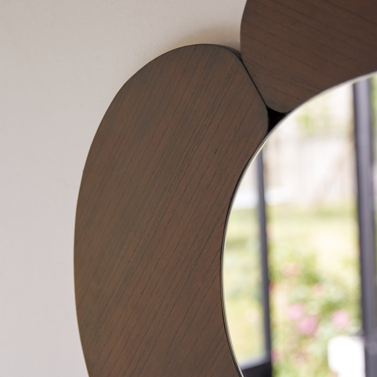 Specchio ovale in mindi scuro 115 cm - Decorazione per il soggiorno -  Tikamoon