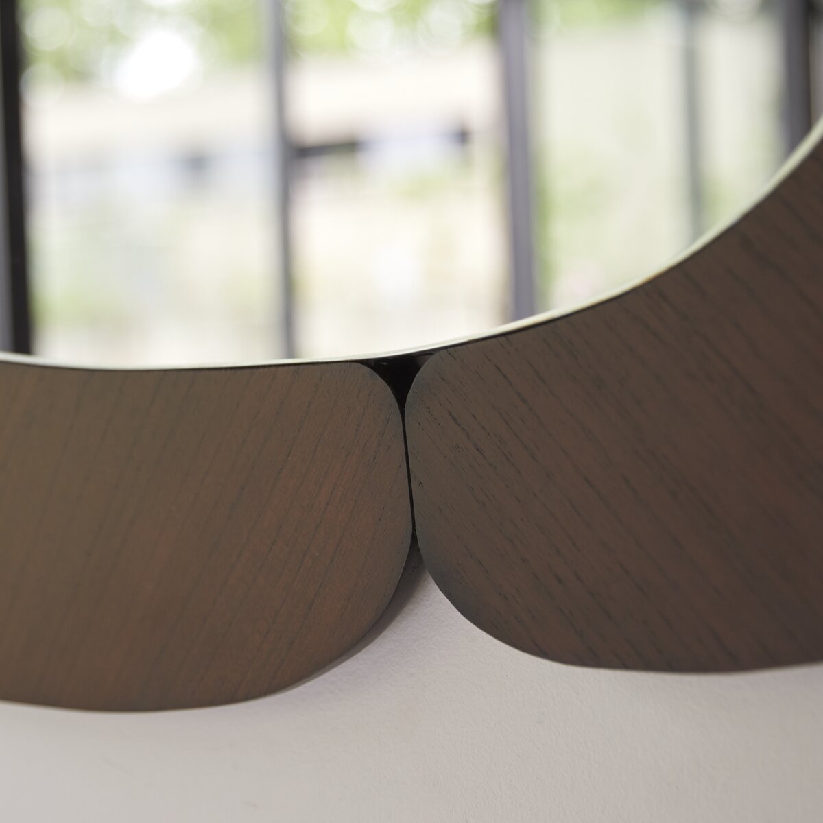 Eda - Oval mirror in dark mindi wood 75x115 cm Eda - Oval mirror in dark mindi wood 75x115 cm