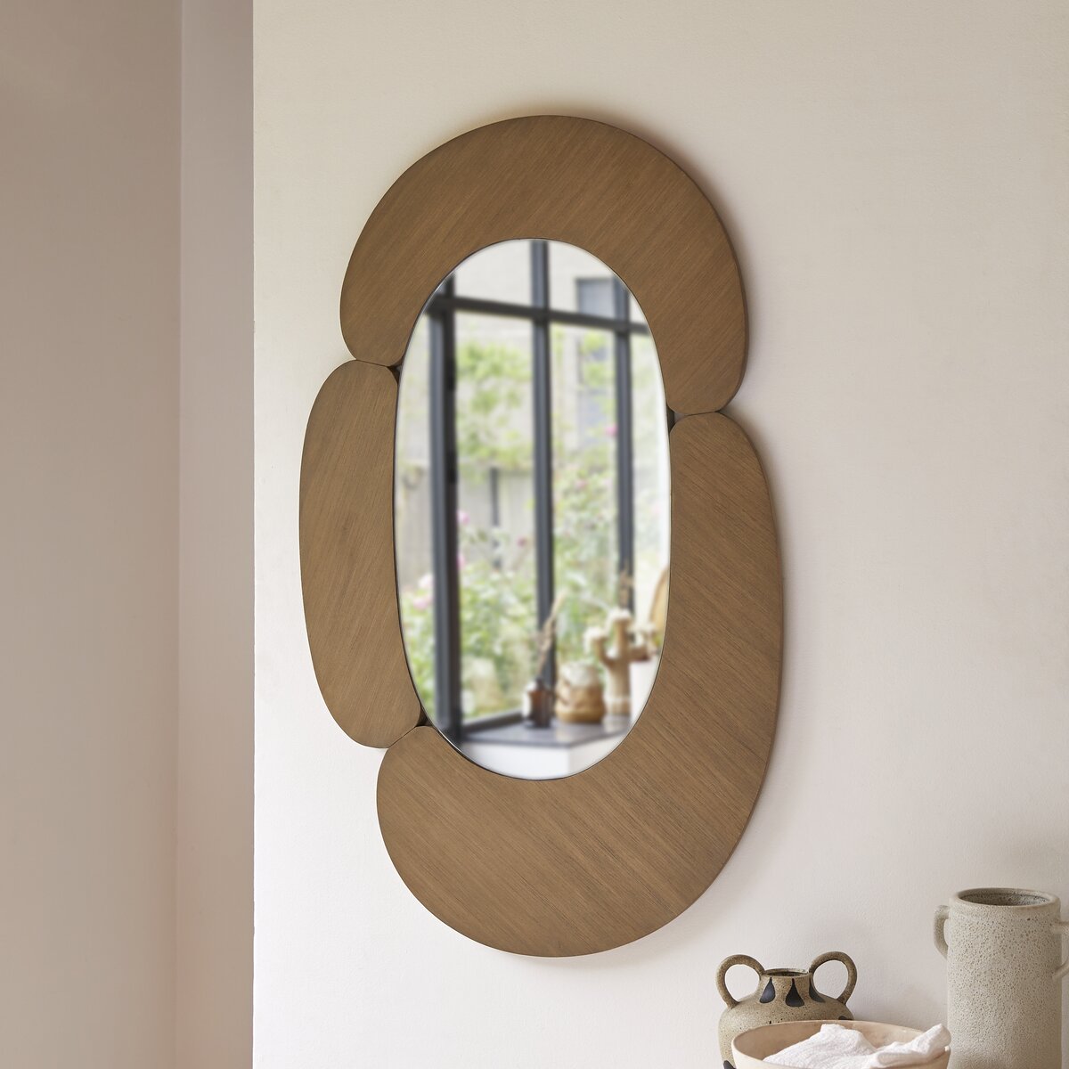 Eda - Oval mirror in light mindi wood 75x115 cm Eda - Oval mirror in light mindi wood 75x115 cm