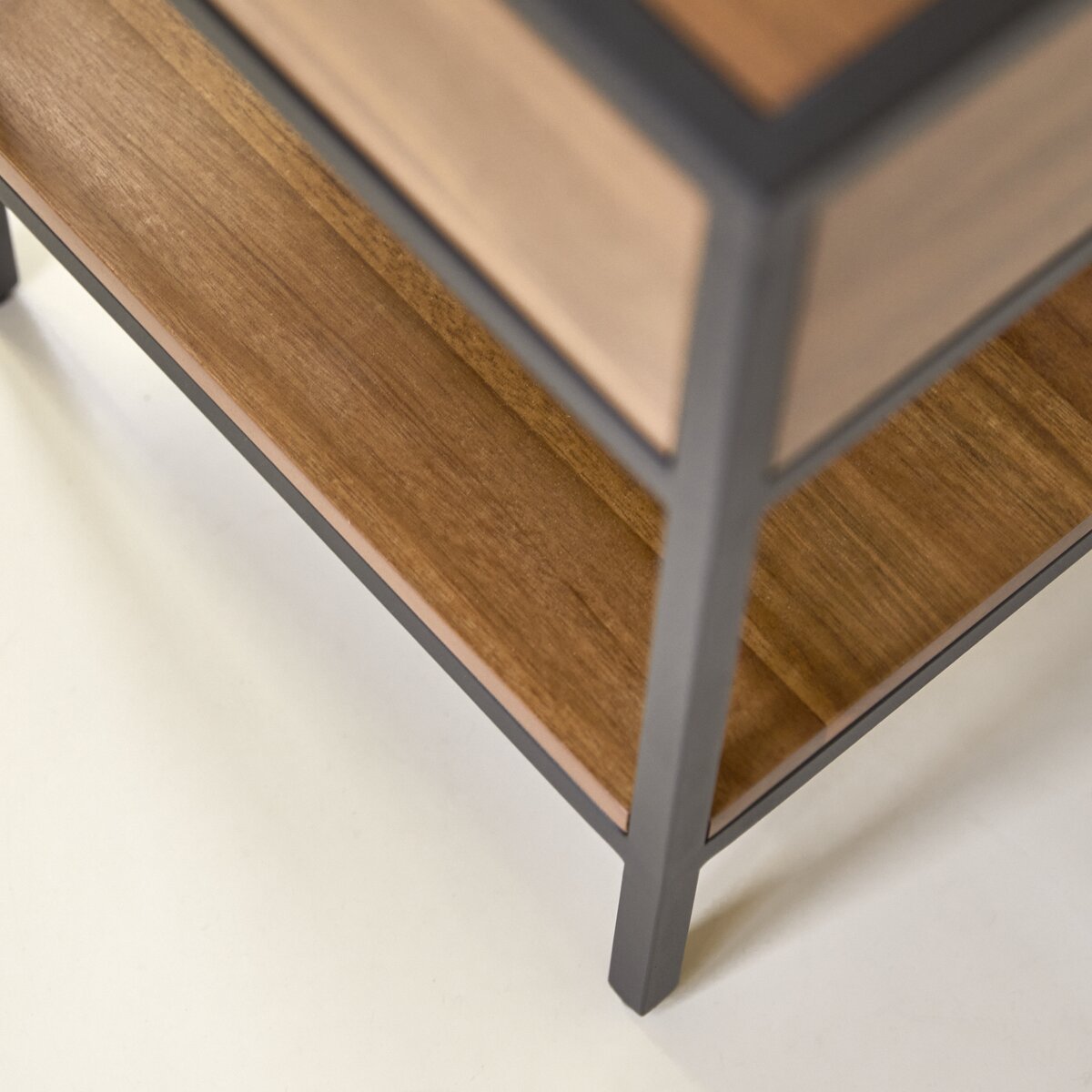 Agra - Solid acacia and metal bedside table Agra - Solid acacia and metal bedside table