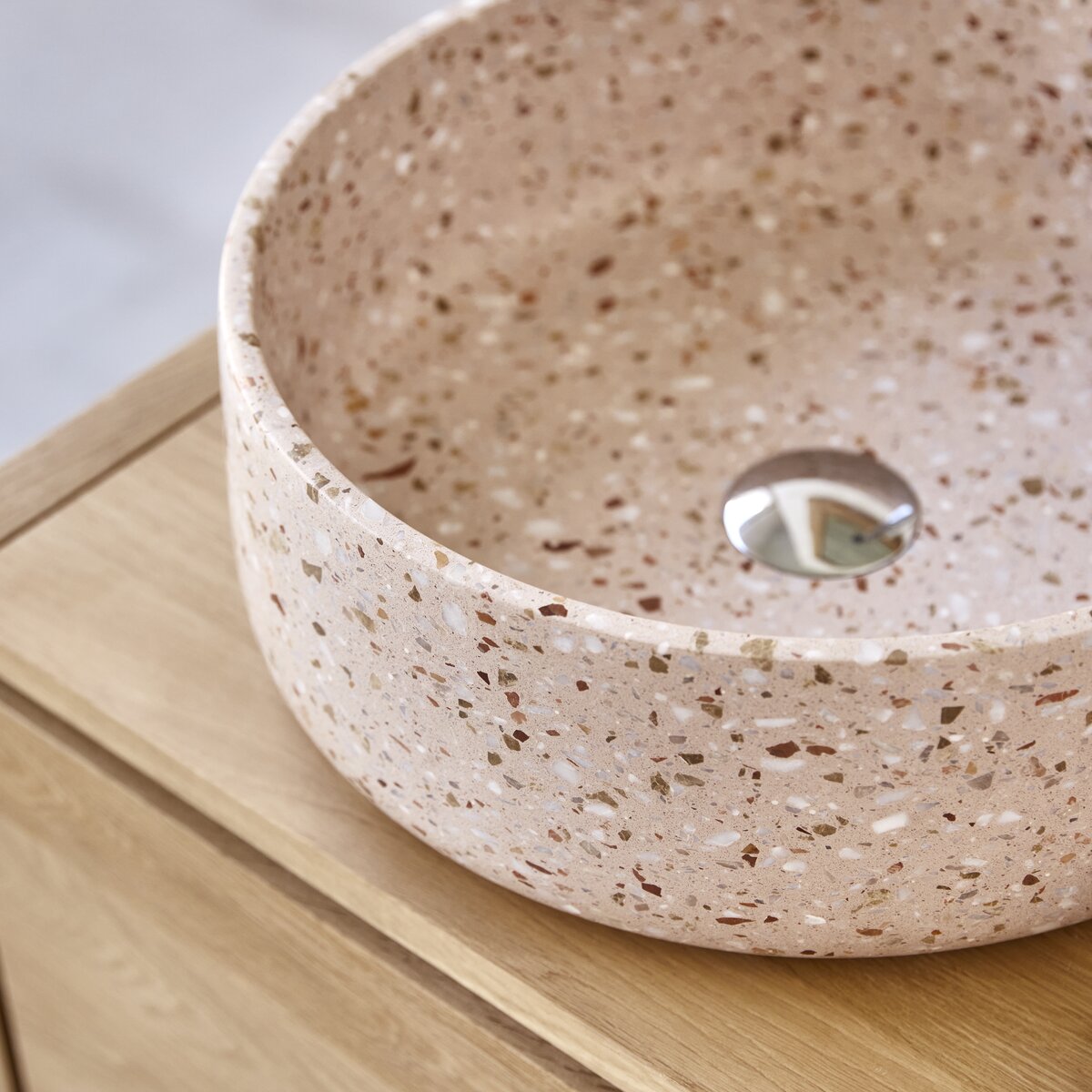 Milos - Round Pink premium terrazzo washbasin Milos - Round Pink premium terrazzo washbasin