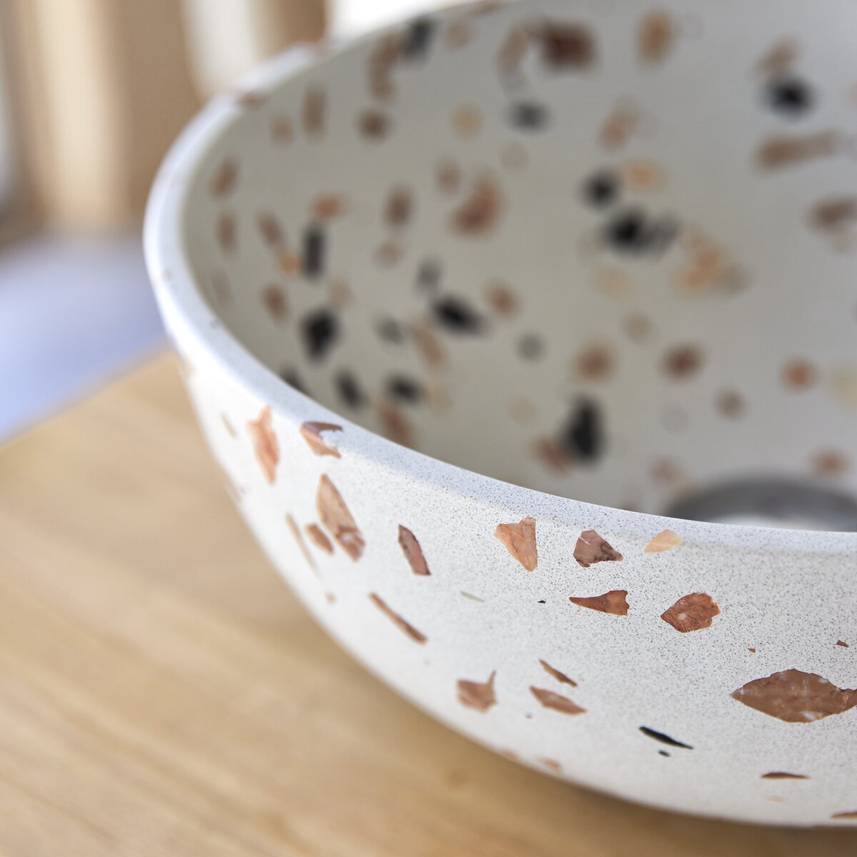 Elea - Round Brown premium terrazzo washbasin Elea - Round Brown premium terrazzo washbasin