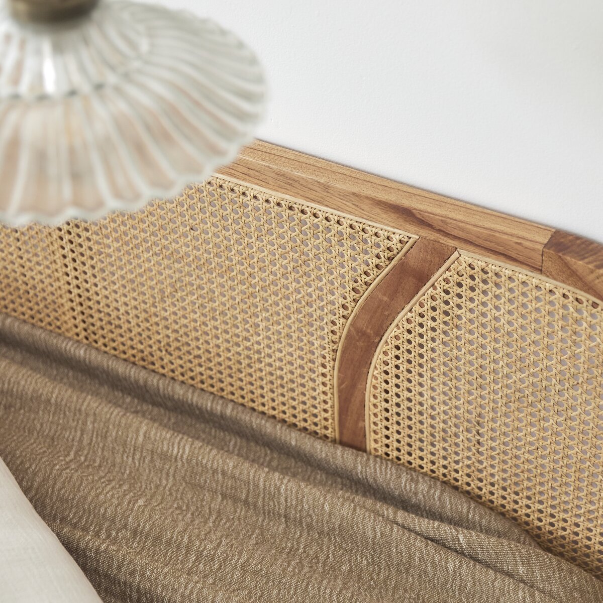 Billie - Headboard in solid mindi and canework 200 cm Billie - Headboard in solid mindi and canework 200 cm