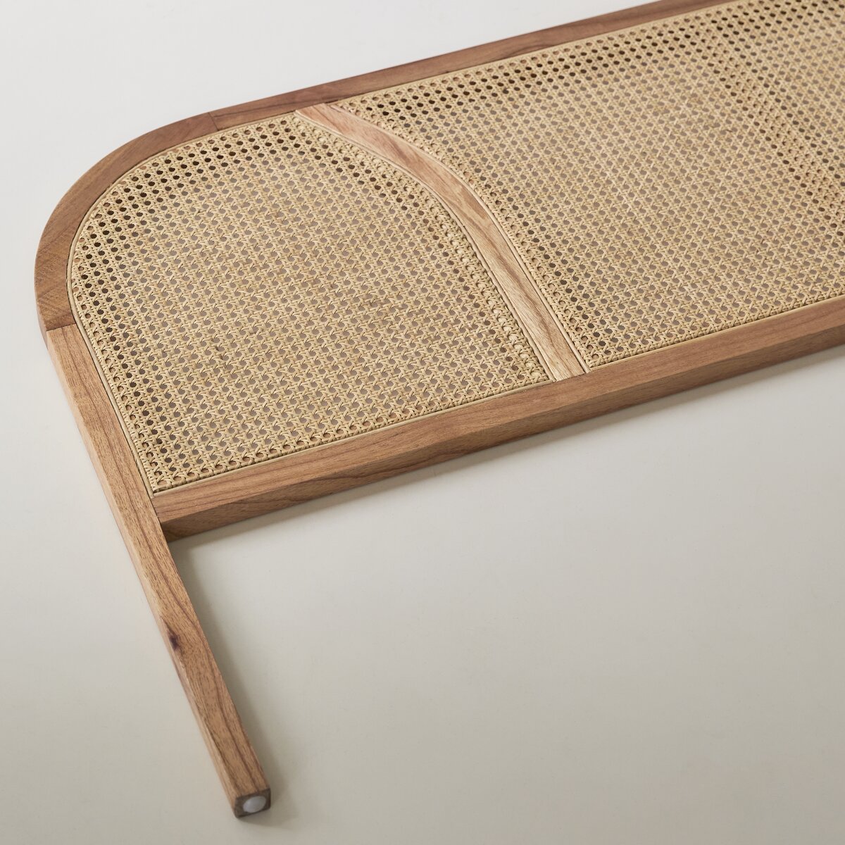 Billie - Headboard in solid mindi and canework 160 cm Billie - Headboard in solid mindi and canework 160 cm