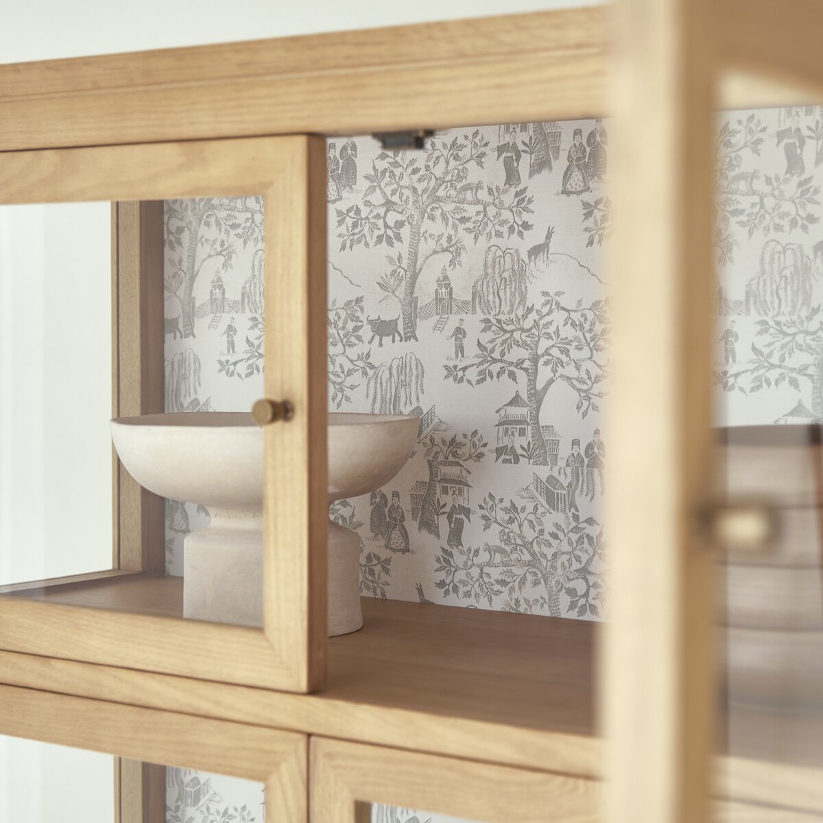 Tana - Oak Display cabinet Tana - Oak Display cabinet