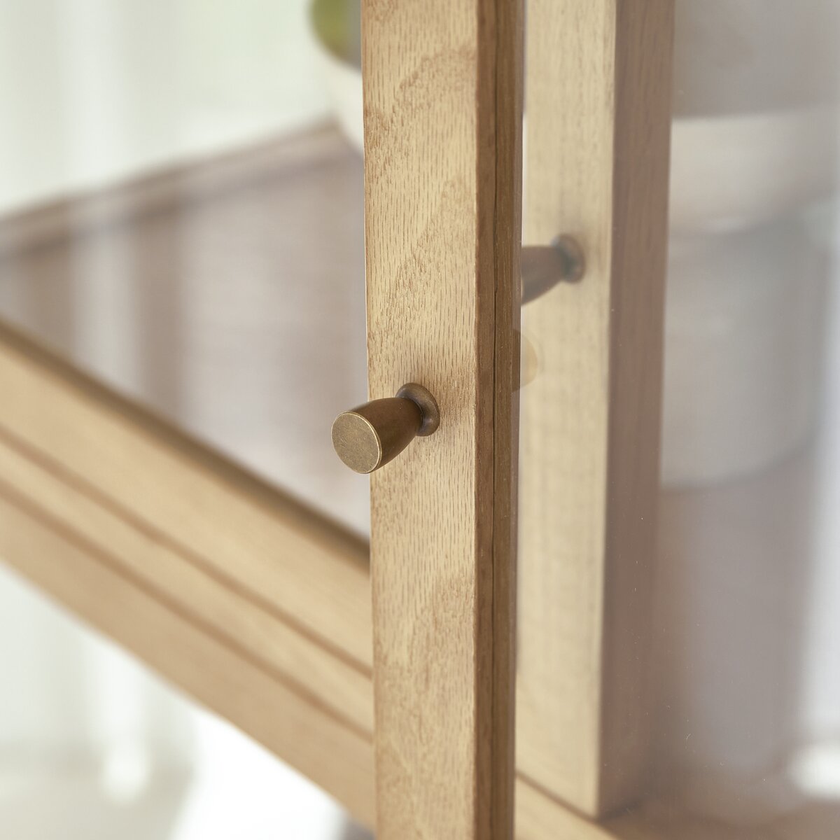 Tana - Oak Display cabinet Tana - Oak Display cabinet