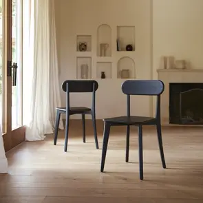 Abel - ﻿Conjunto de 2 sillas de roble macizo negro