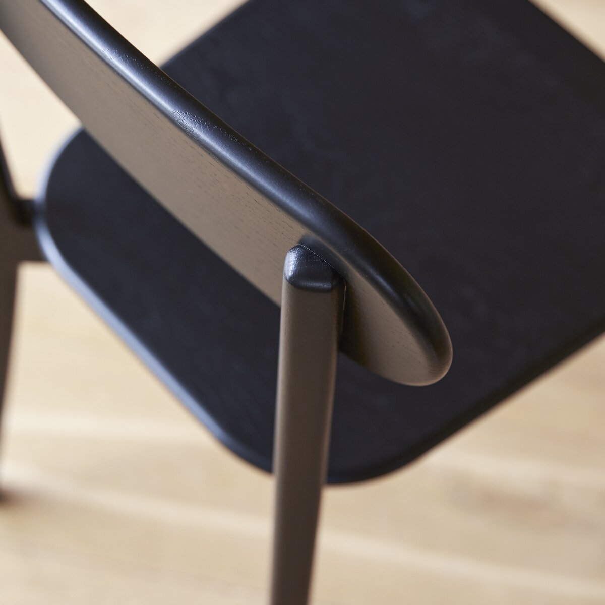 Abel - Set of 2 black solid oak chairs Abel - Set of 2 black solid oak chairs