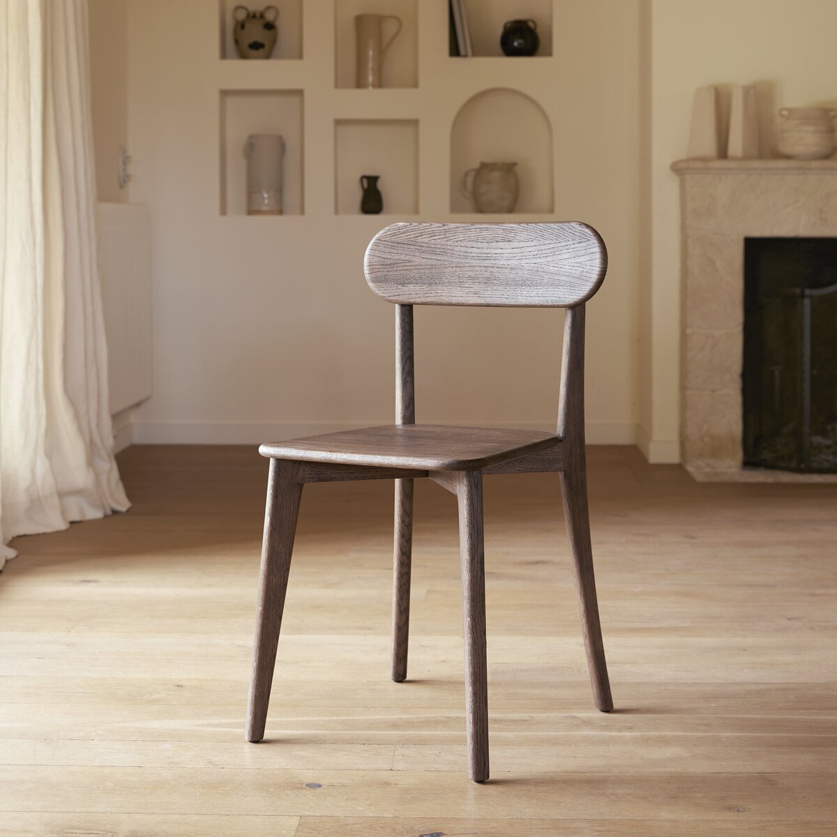 Abel - Set of 2 brown solid oak chairs Abel - Set of 2 brown solid oak chairs