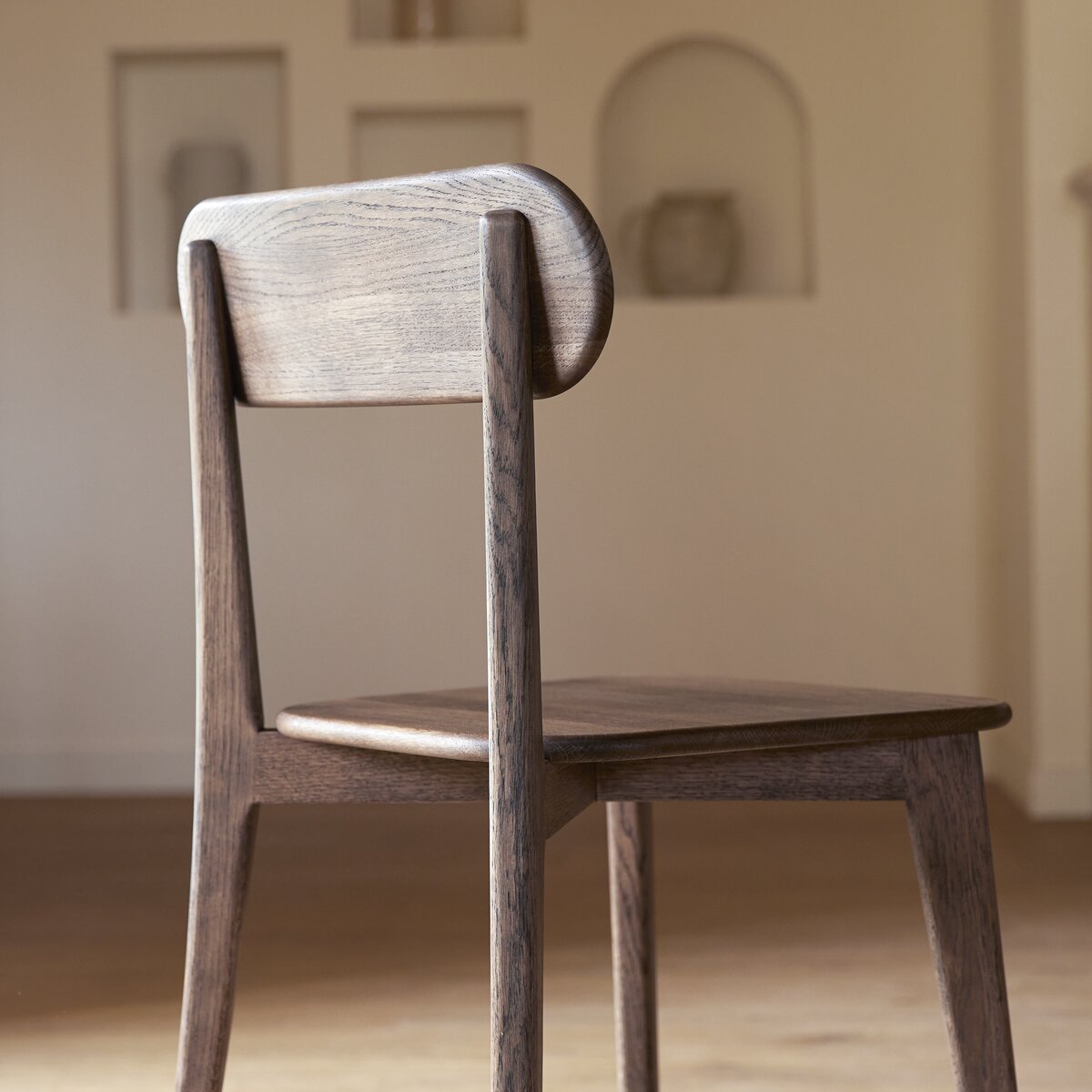 Abel - Set of 2 brown solid oak chairs Abel - Set of 2 brown solid oak chairs