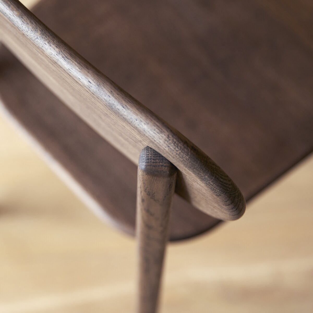 Abel - Set of 2 brown solid oak chairs Abel - Set of 2 brown solid oak chairs