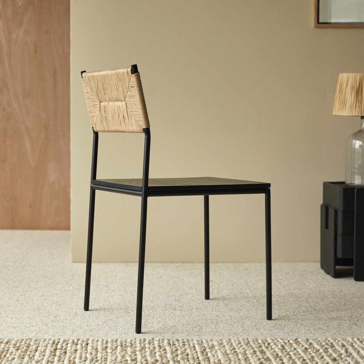 Stuhl aus Metall und Naturfasern Esszimmer / Stuhl Tikamoon