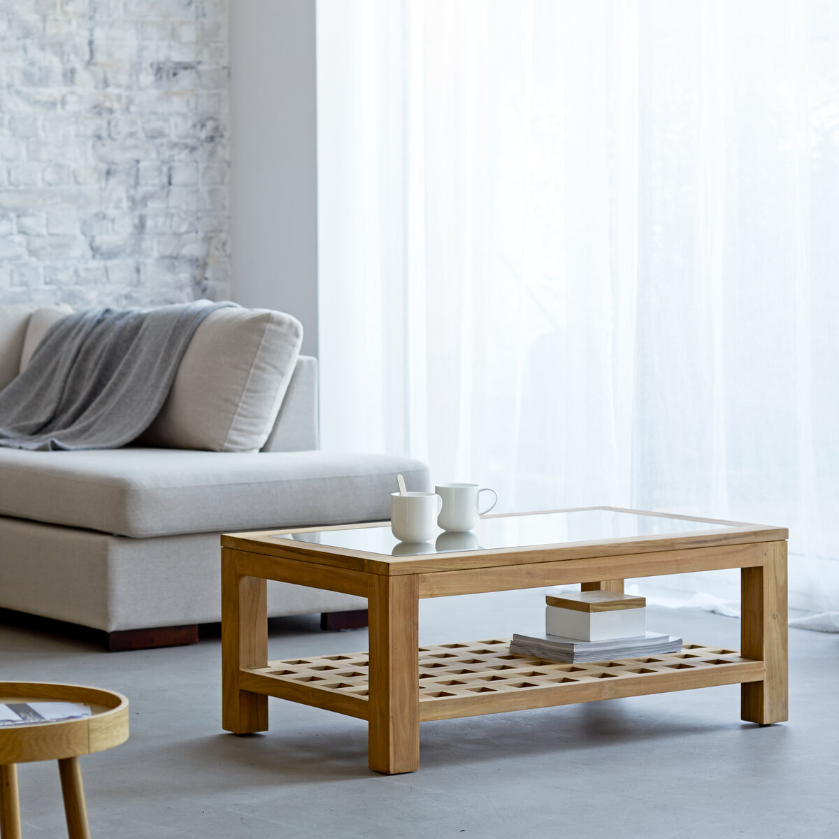 Kwad - Couchtisch aus massivem Teakholz Kwad - Couchtisch aus massivem Teakholz